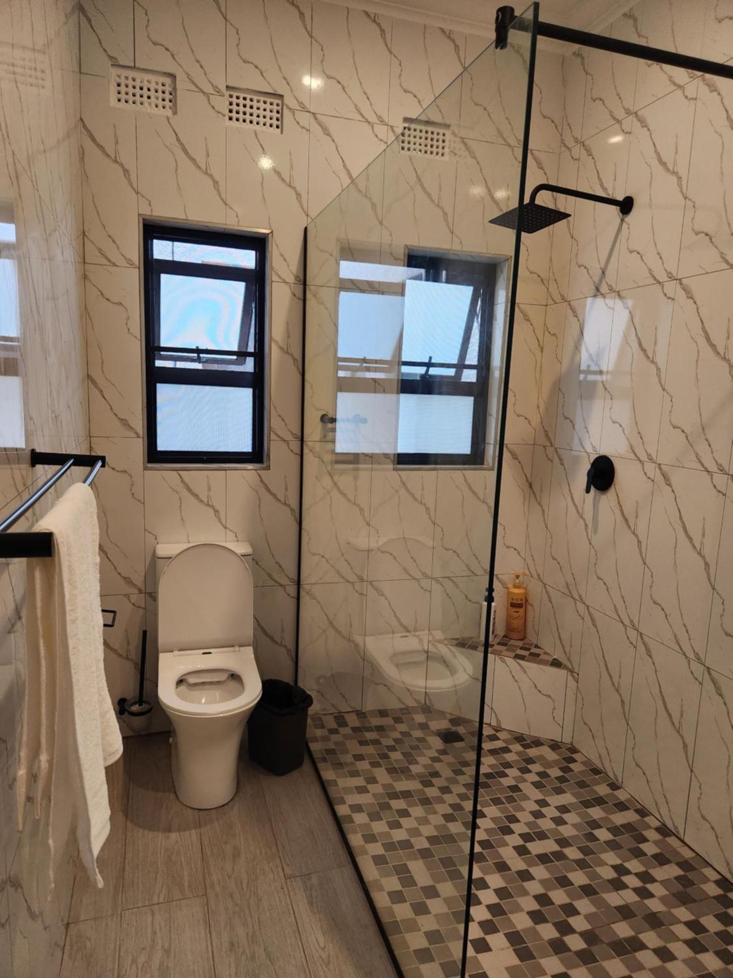 Jacaranda Lodge 빅토리아폴스 외부 사진